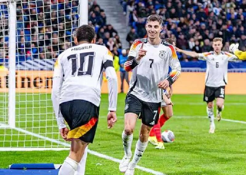 德国足球队在国际比赛中继续取得胜利
