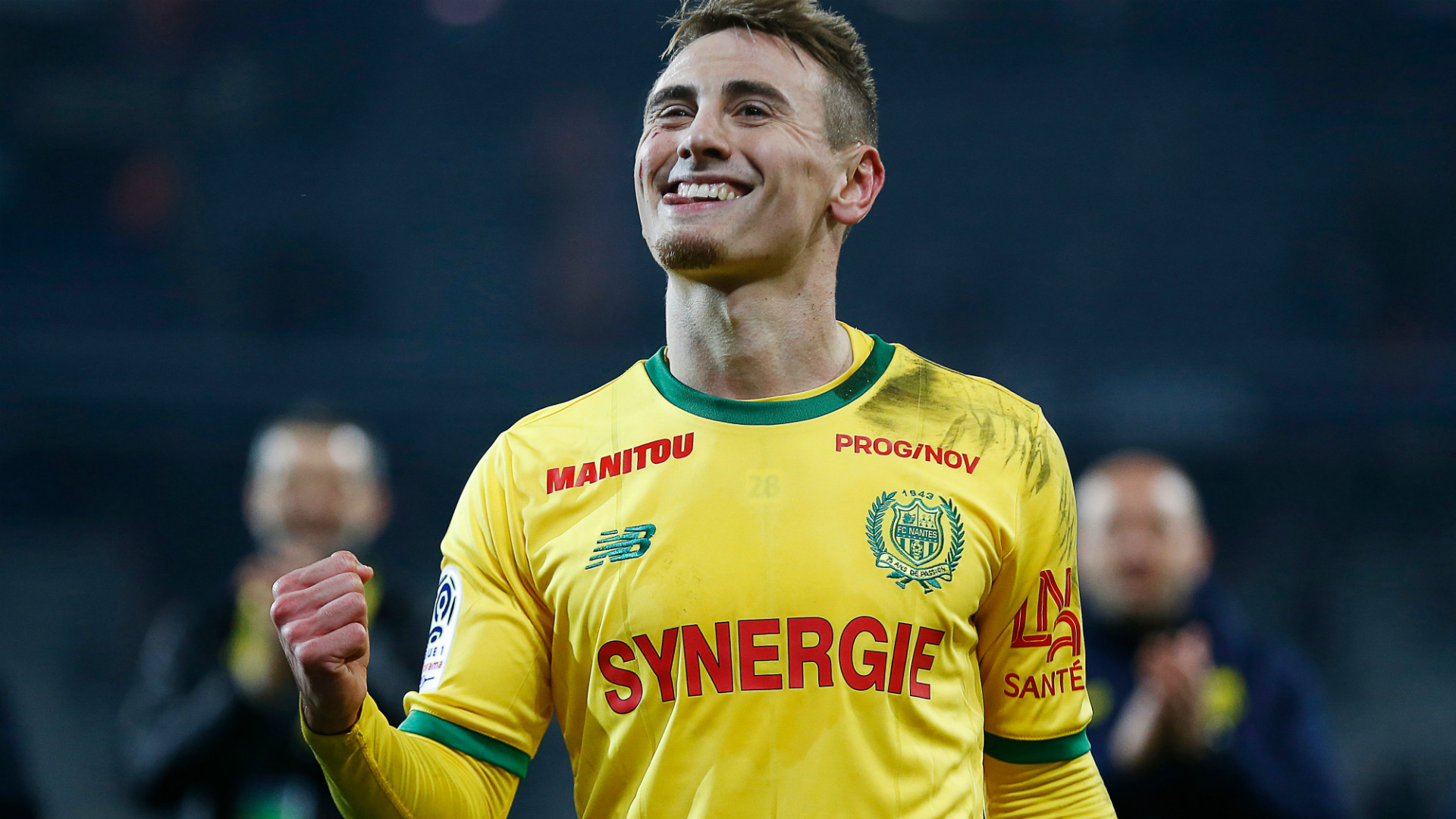 南特球队备战困难，教练寻求变革的简单介绍